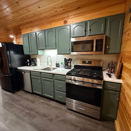 Paradise At The Smokies Cabin With Hot Tub! Севьервилл Экстерьер фото