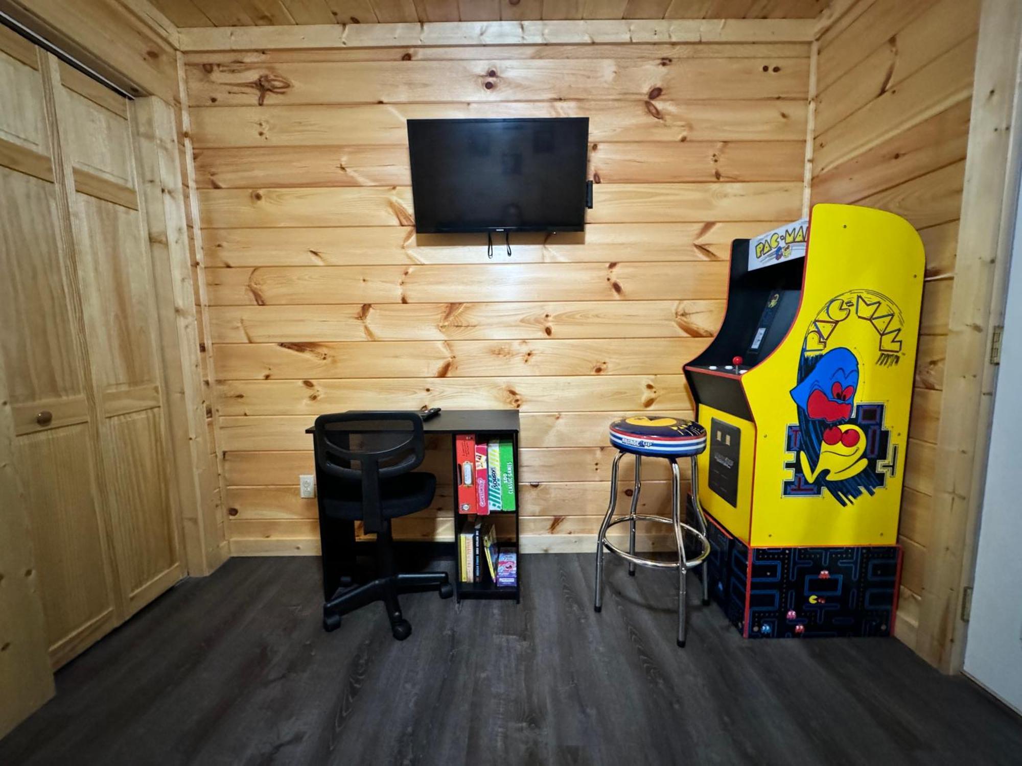 Paradise At The Smokies Cabin With Hot Tub! Севьервилл Экстерьер фото