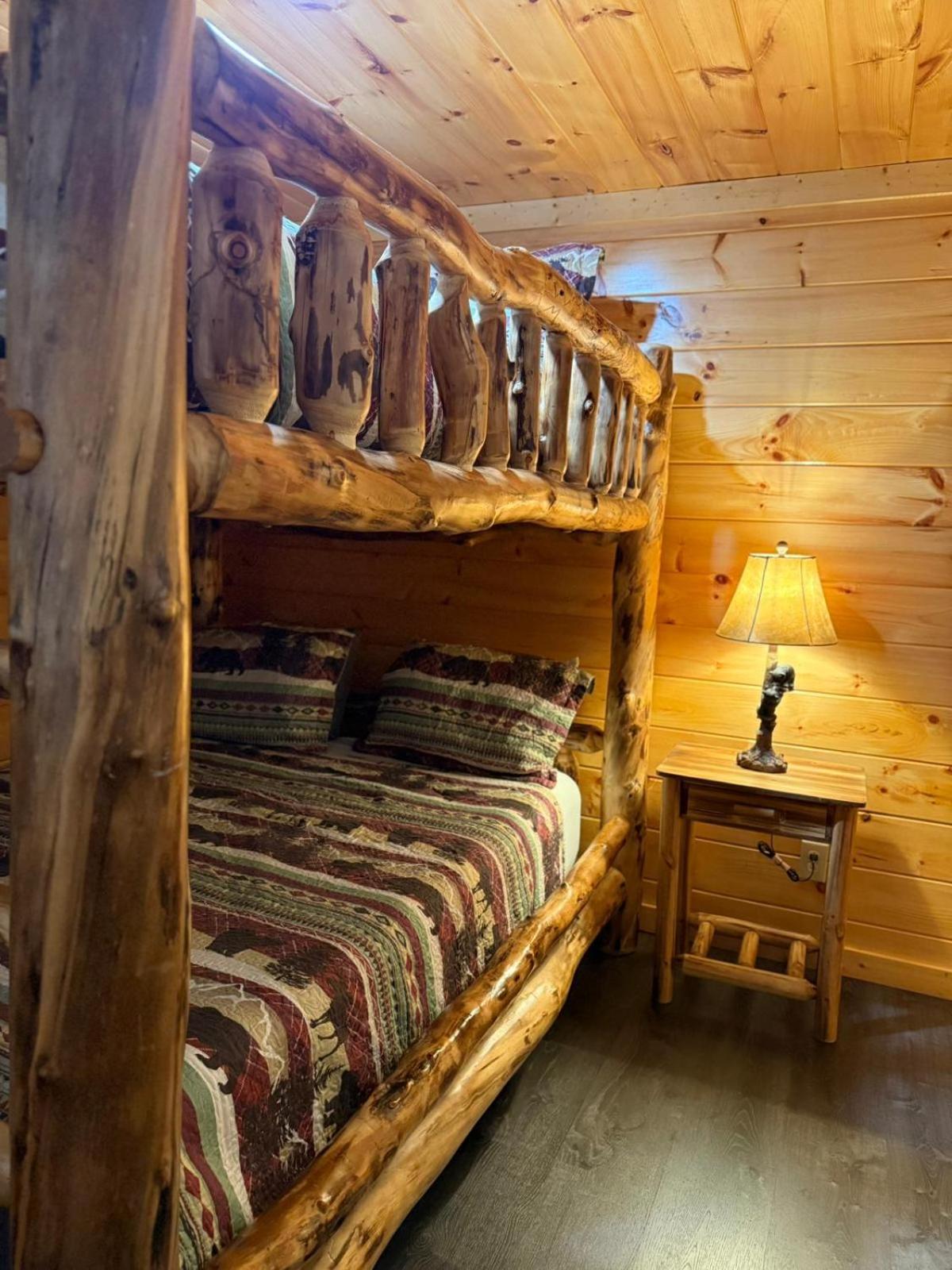 Paradise At The Smokies Cabin With Hot Tub! Севьервилл Экстерьер фото
