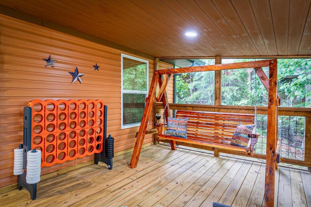 Paradise At The Smokies Cabin With Hot Tub! Севьервилл Экстерьер фото