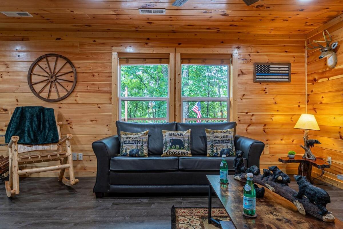 Paradise At The Smokies Cabin With Hot Tub! Севьервилл Экстерьер фото