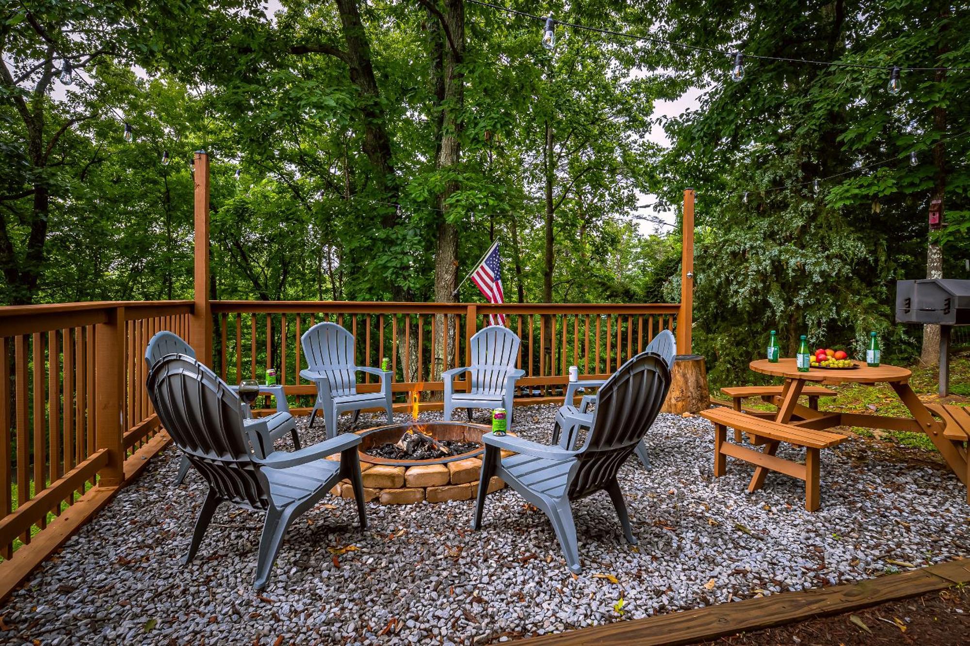 Paradise At The Smokies Cabin With Hot Tub! Севьервилл Экстерьер фото